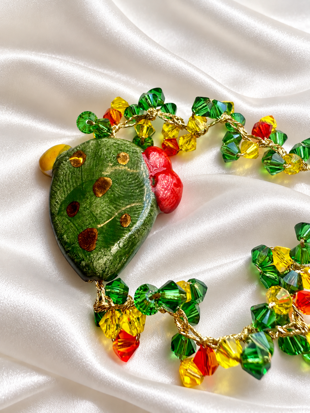 Sicilian Garden · Ceramic Prickly Pear & Swarovski Crystals Bracelet