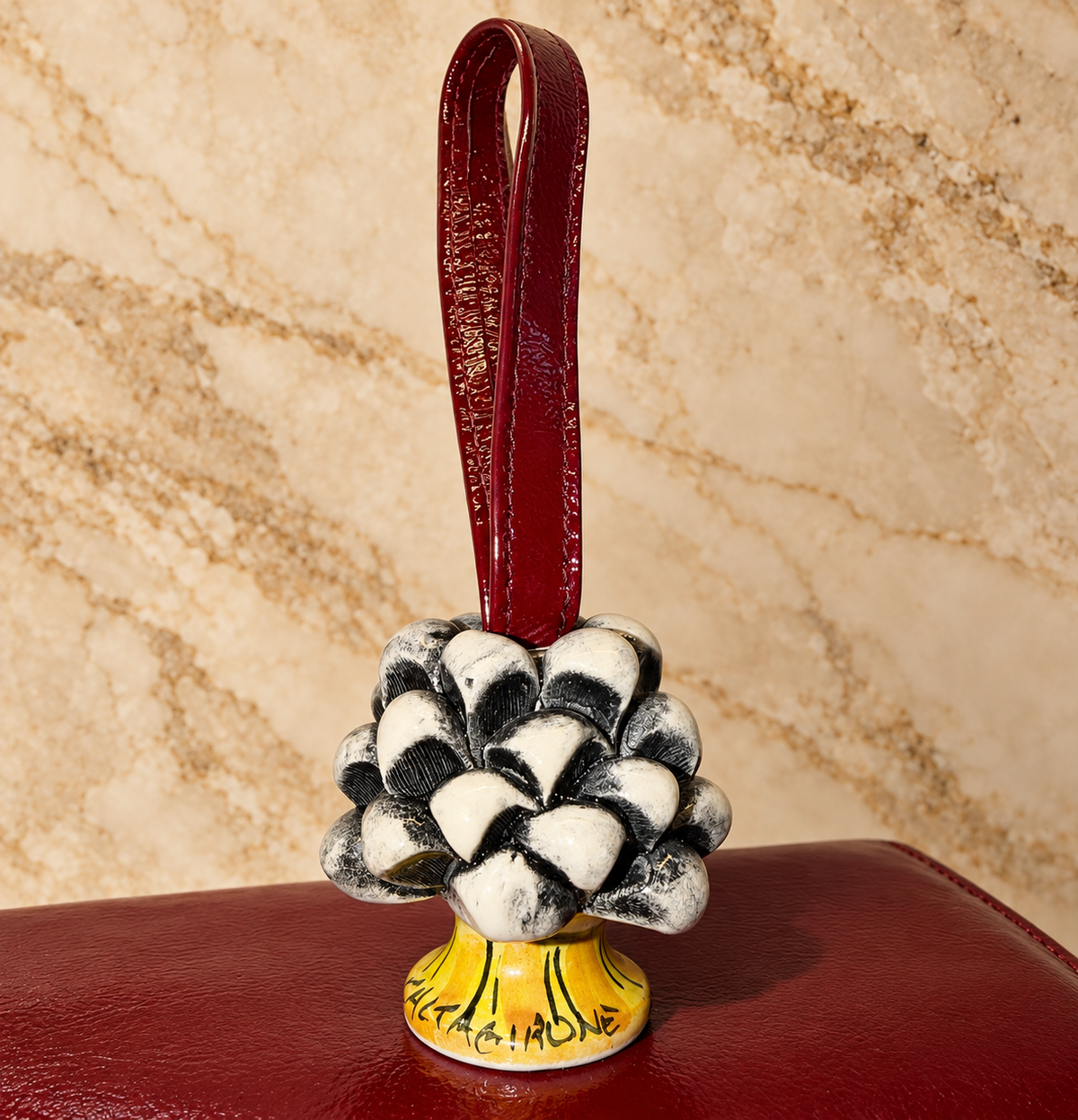 Borgogna Barocca · Caltagirone Ceramic Pine Cone & Nappalak Leather Handbag